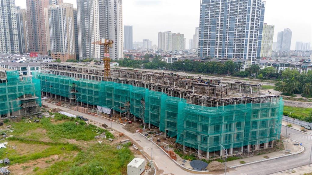 Chính chủ bán gấp shophouse làng việt kiều châu âu, kinh doanh 70tr/ tháng, sở hữu lâu dài