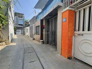 Nhà hẻm ô tô  đường xóm chiếu, gần vĩnh điềm trung