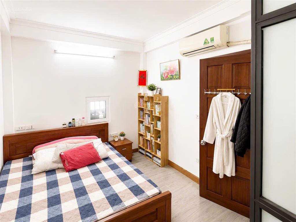Tin thật không ảo bán nhà 5 tầng mỹ đình vị trí đẹp ngõ nông diện tích 40m2 giá 8,3tỷ thương lượng
