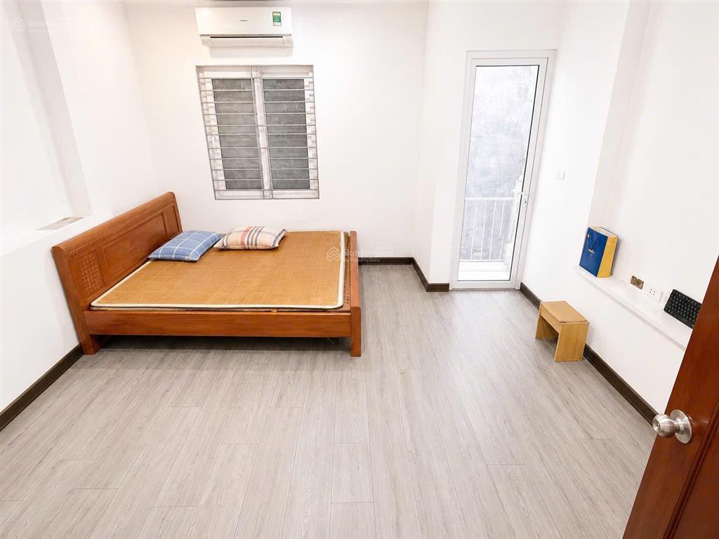 Tin thật không ảo bán nhà 5 tầng mỹ đình vị trí đẹp ngõ nông diện tích 40m2 giá 8,3tỷ thương lượng