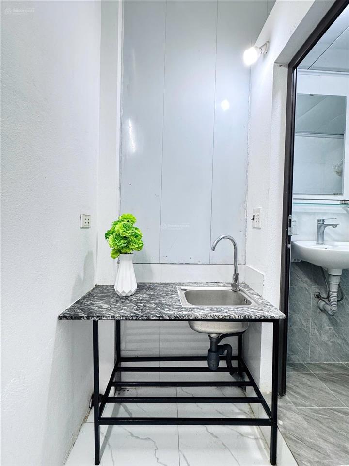 Cho thuê phòng 25m2 tuỳ từng phòng  giá giao động 3tr5tr khu vực mỹ đình. alo ngay để xem phòng