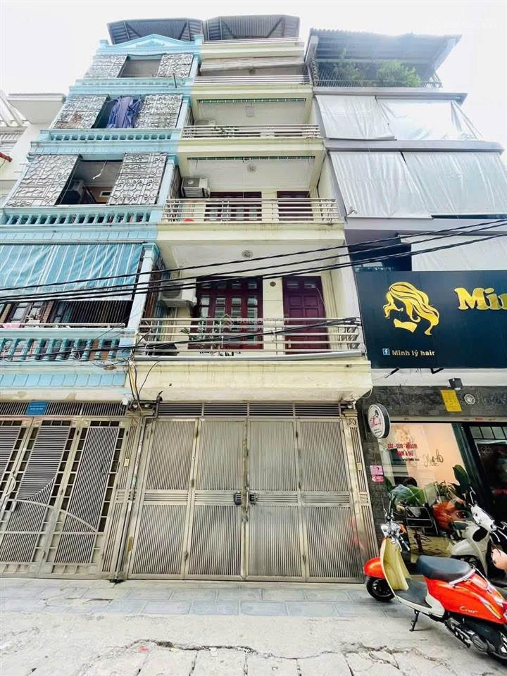 Bán nhà phân lô doãn kế thiện, cầu giấy dt 44m2 x6 tầng ô tô vào nhà giá chào 12,7 tỷ thương lượng