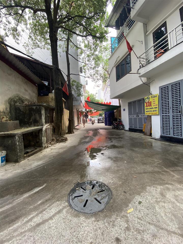 Bán nhà yên hoà 57m2x4,5 tầng lô góc 3 thoáng mt 3,9m. giá chào 13,7 tỷ còn thương lượng
