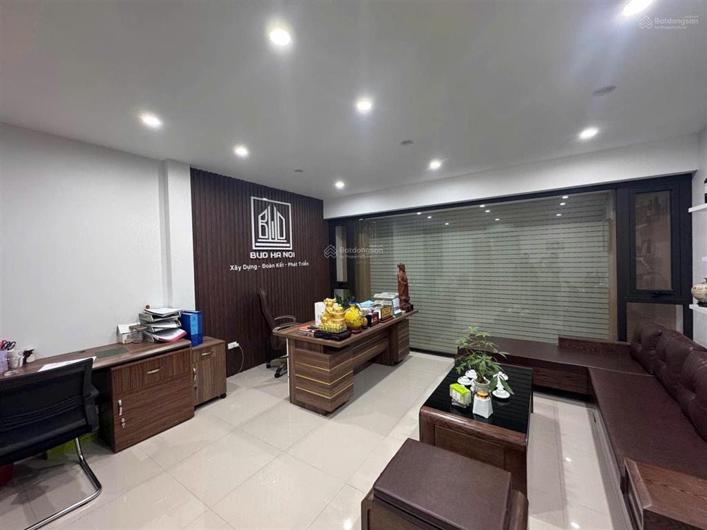 Chủ cắt lỗ 2 tỷ, cần bán nhà phân lô đấu giá man bồi gốc găng 60m2  7 tầng, thang máy, nhỉnh 15 tỷ