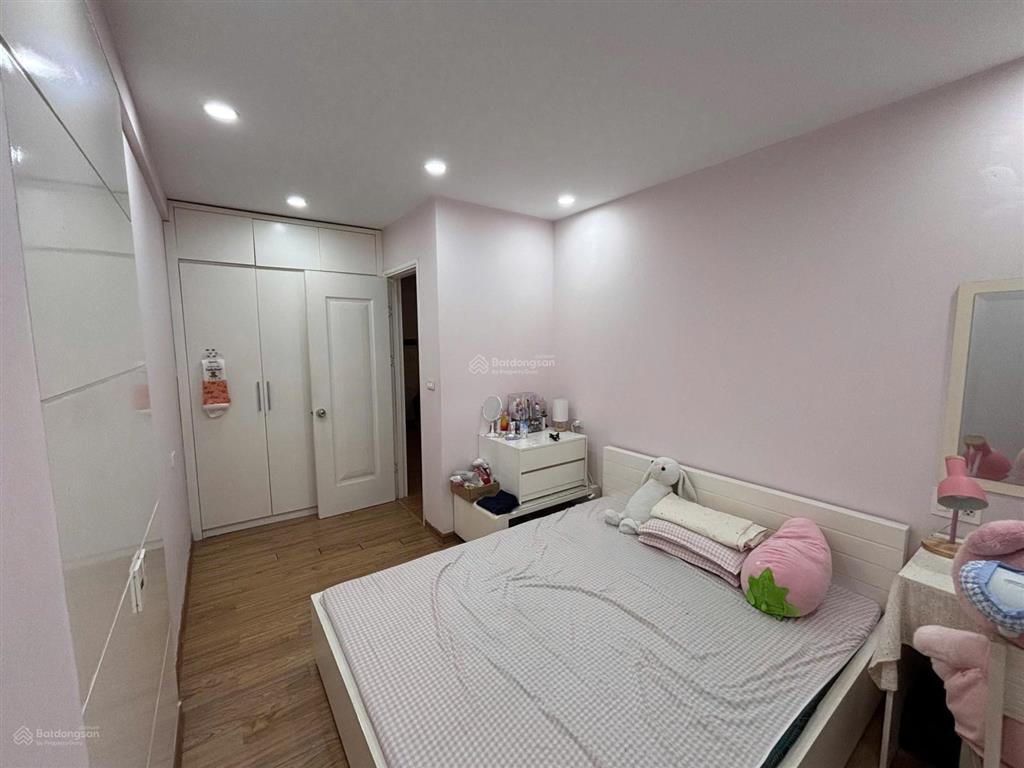 Bán căn hộ trung rice linh đàm 57,5m 2 ngủ  4 tỷ  sổ đỏ chính chủ