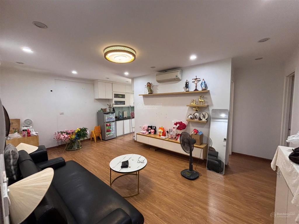 Bán căn hộ trung rice linh đàm 57,5m 2 ngủ  4 tỷ  sổ đỏ chính chủ