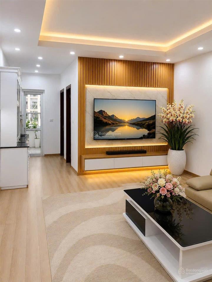 Căn hộ ct12c kim văn kim lũ diện tích 45m  ban công đông nam
thiết kế 1 ngủ, 1 vệ sinh
