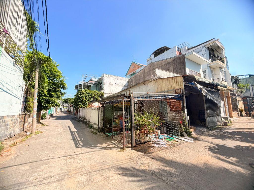 🚙🚗 HẺM Ô TÔ NGAY QL13 MỞ RỘNG - 5x15M ( full thổ cư) - CHỈ 6 TỶ