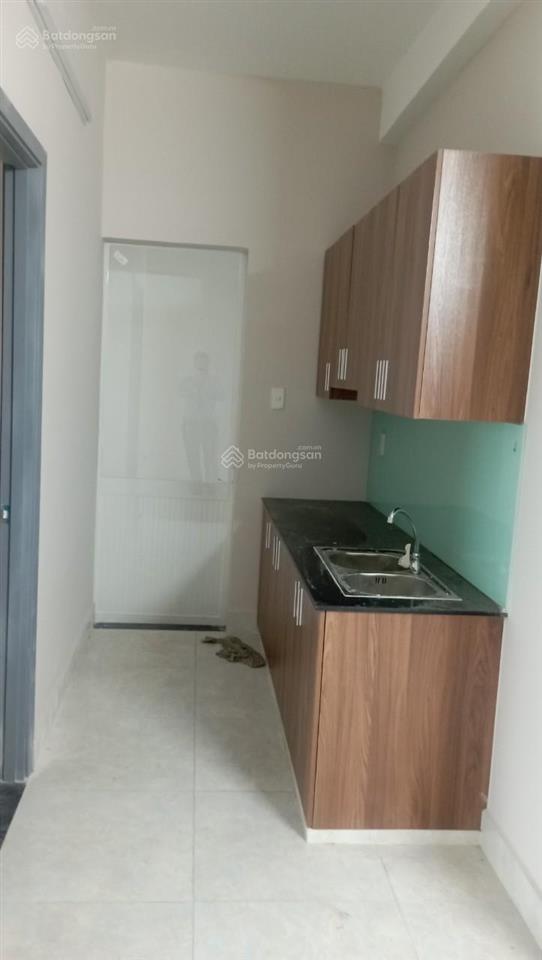 Cho thuê cc blue sky tower, 8 triệu, 63 m2, 2pn, 2wc, hàng hiếm tại a4, bình trưng đông, q2, hcm