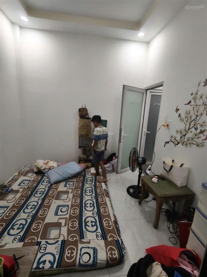 Nhà mặt tiền kinh doanh khu dân cư gò cát, q.9.