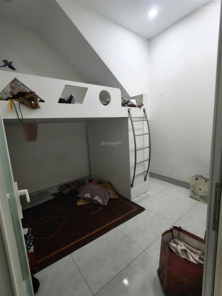 Nhà mặt tiền kinh doanh khu dân cư gò cát, q.9.