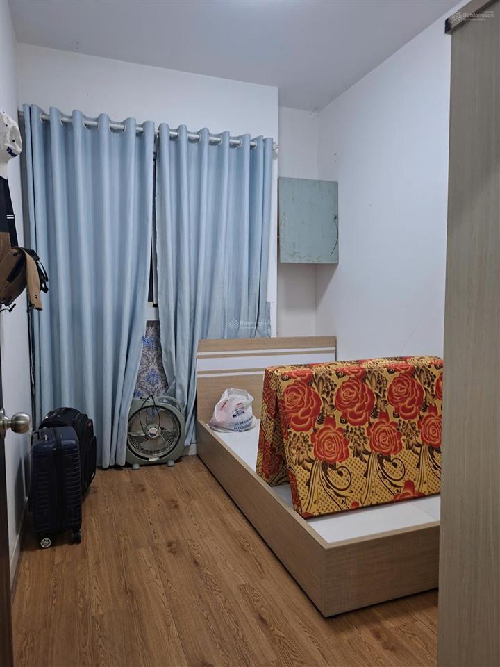 Cho thuê ch 3pn, 2wc, 95m2 ở phú hữu, q9, 8 triệu vnd, view đẹp, chính chủ