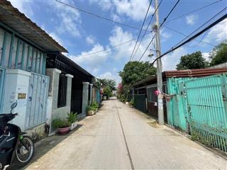 Hiếm quá hiếm! đường ô tô tải ngang khủng 12m full thổ cư giá chỉ 9.7 tỷ (còn thương lượng)