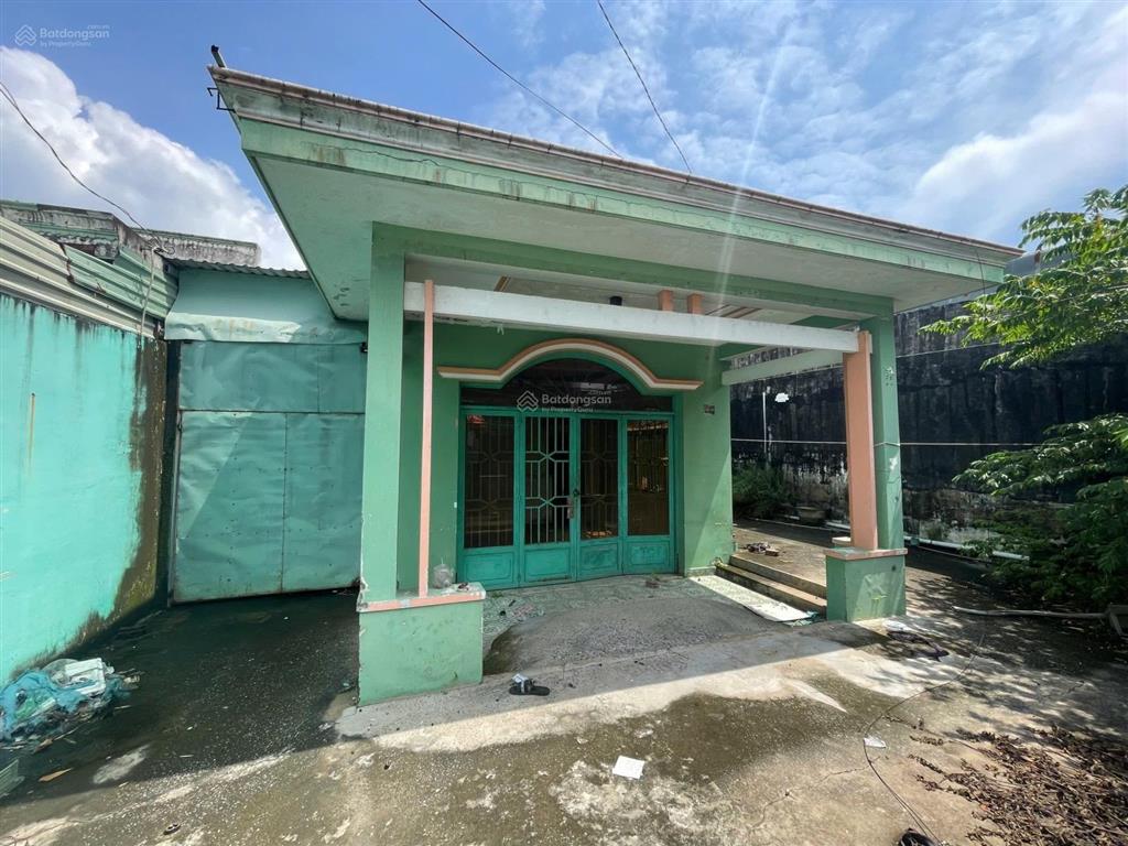 Hiếm quá hiếm! đường ô tô tải ngang khủng 12m full thổ cư giá chỉ 9.7 tỷ (còn thương lượng)