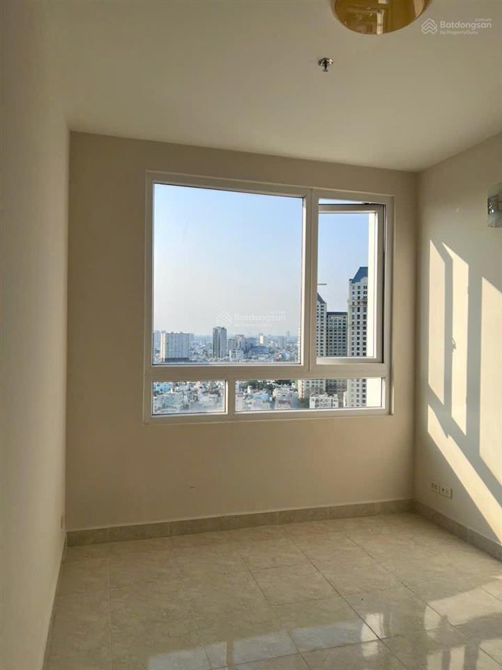 Chính chủ cần bán ch nguyễn kim q10 dt 50m2 2pn lầu cao view q1, sân bóng thống nhất giá chỉ 3 tỷ