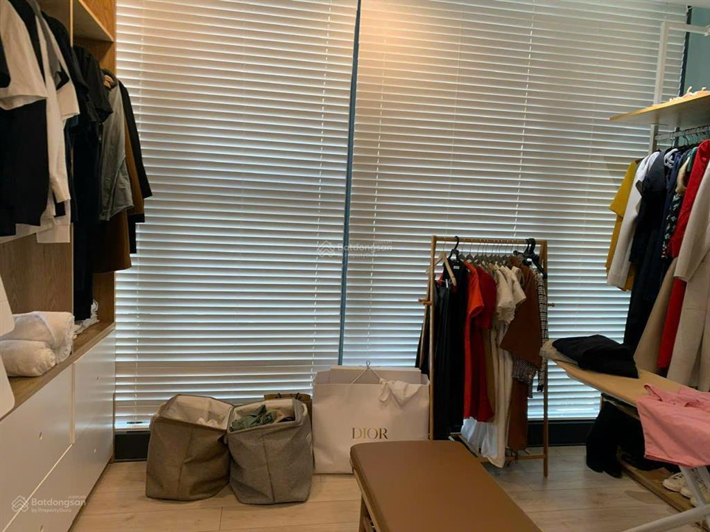 Thật 100% bán căn 3pn căn góc, view sông cực đẹp tại vinhomes bason (còn thương lượng)