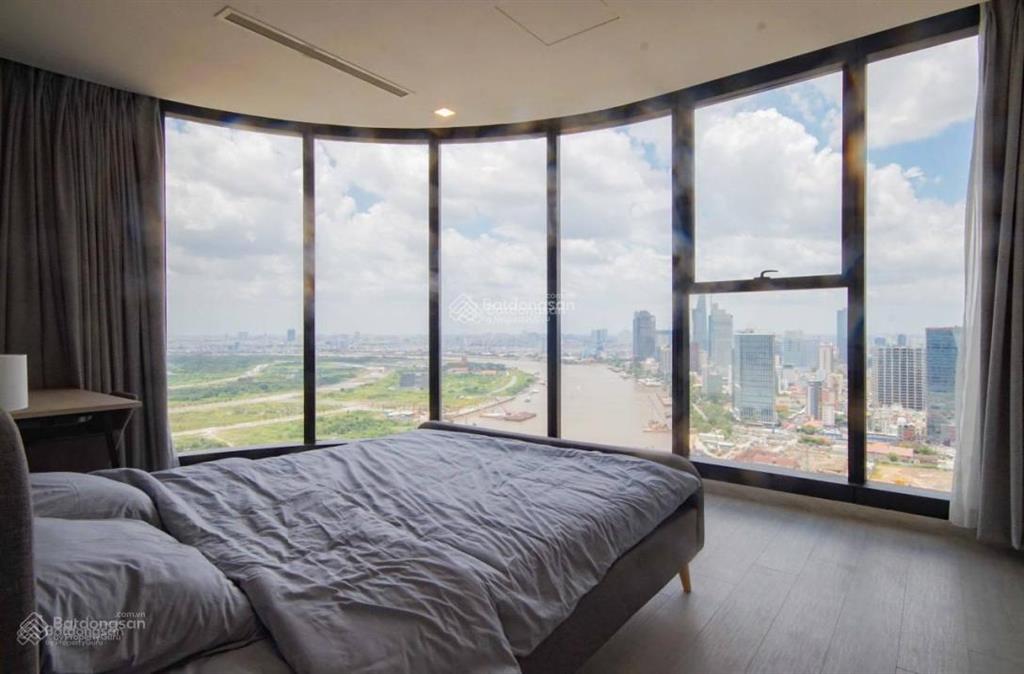Bán căn 4pn trực diện sông sài gòn và quận 1 cực đẹp tại vinhomes golden river (còn thương lượng)