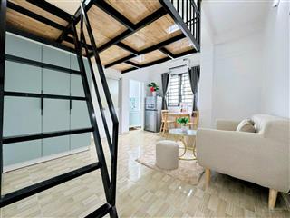 Duplex 30m2 tách bếp cửa sổ ngay bờ kè hoàng sa trường sa quận 3