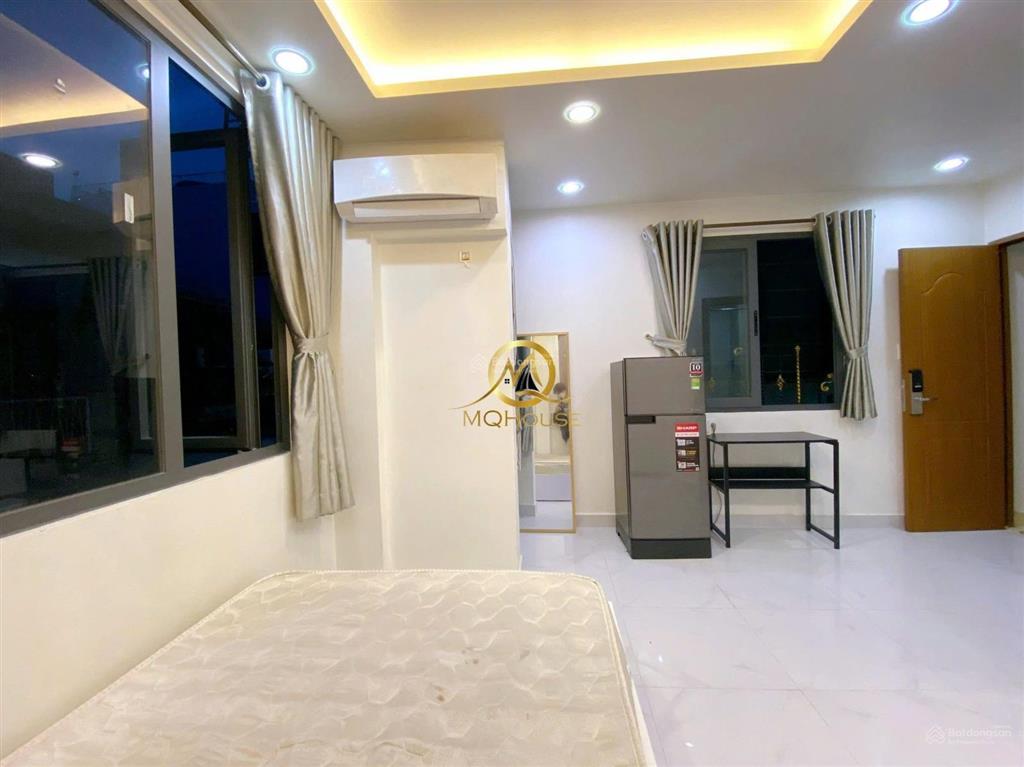 Cuối tháng trống căn ban công siêu rẻ ngay trung tâm quận 3
