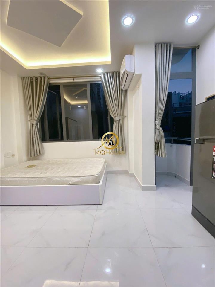 Cuối tháng trống căn ban công siêu rẻ ngay trung tâm quận 3