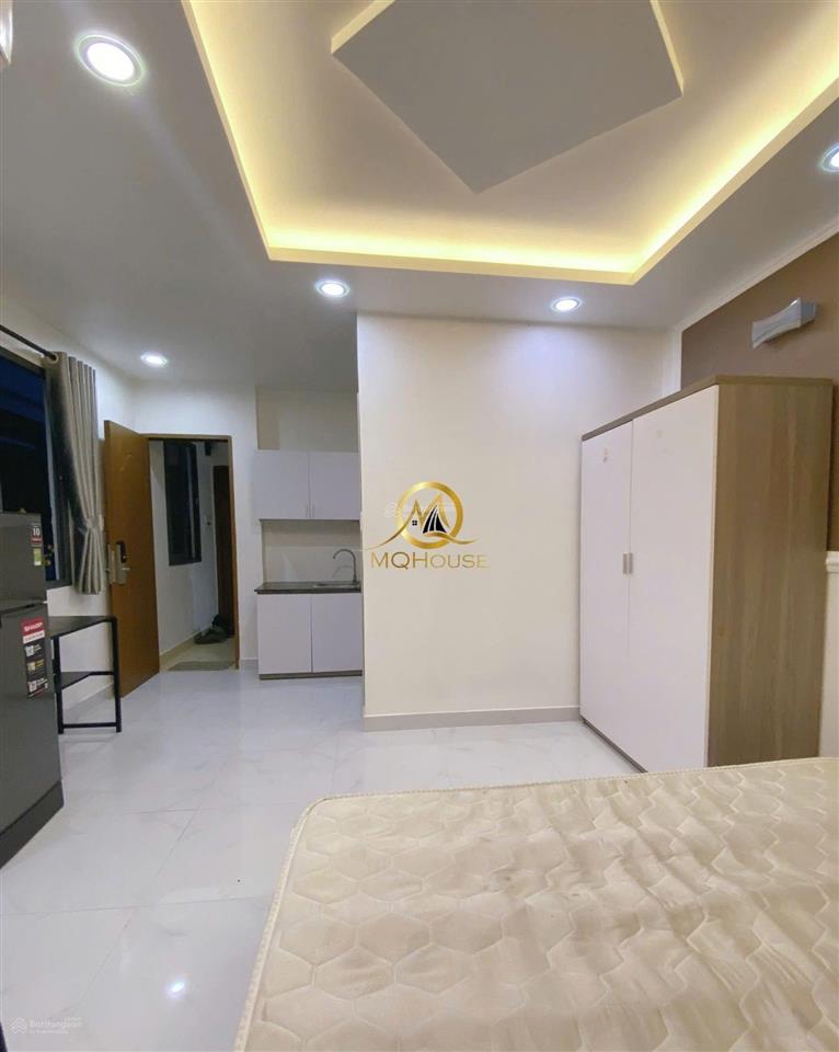 Cuối tháng trống căn ban công siêu rẻ ngay trung tâm quận 3