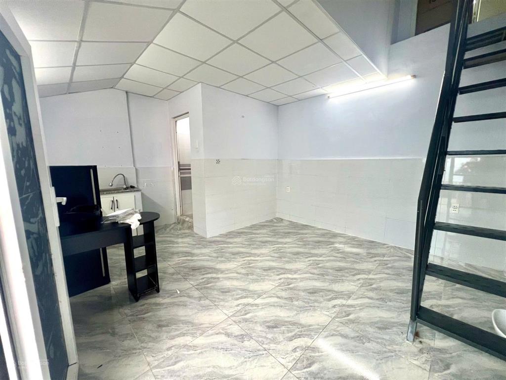 Nhà trọ 1 trệt 1 lầu full nội thất ngay đh bách khoa quận 10