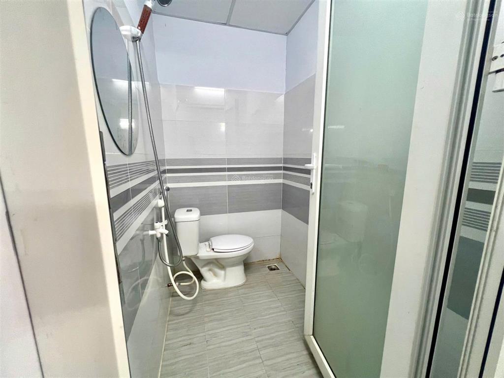 Nhà trọ 1 trệt 1 lầu full nội thất ngay đh bách khoa quận 10
