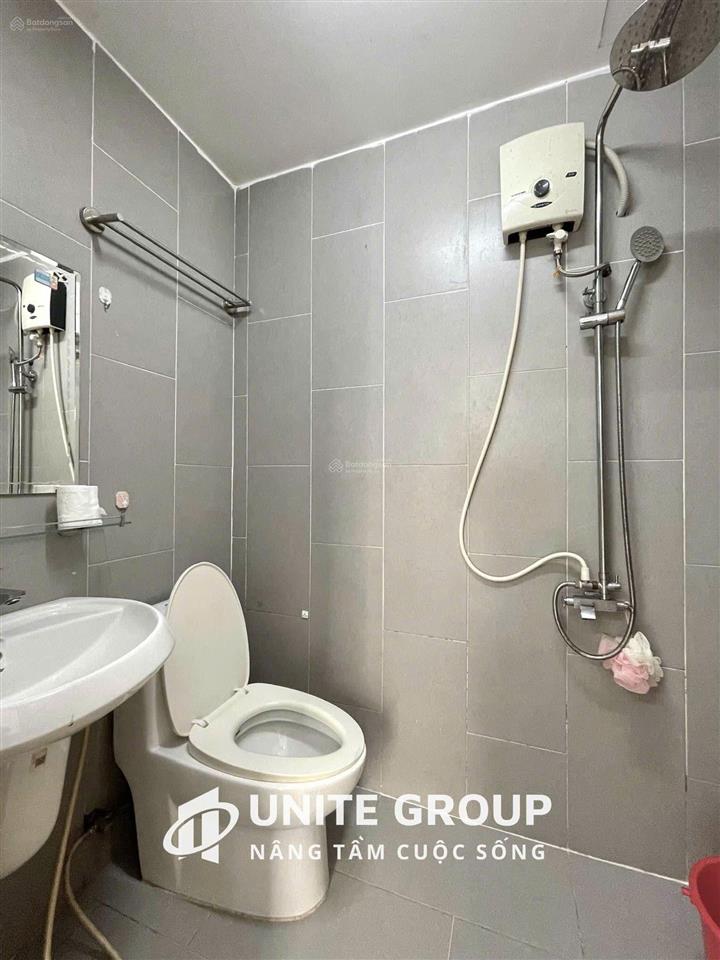 Trống lại 1 phòng 2 ban công thang máy ngay cầu vượt 3 tháng 2 quận 10