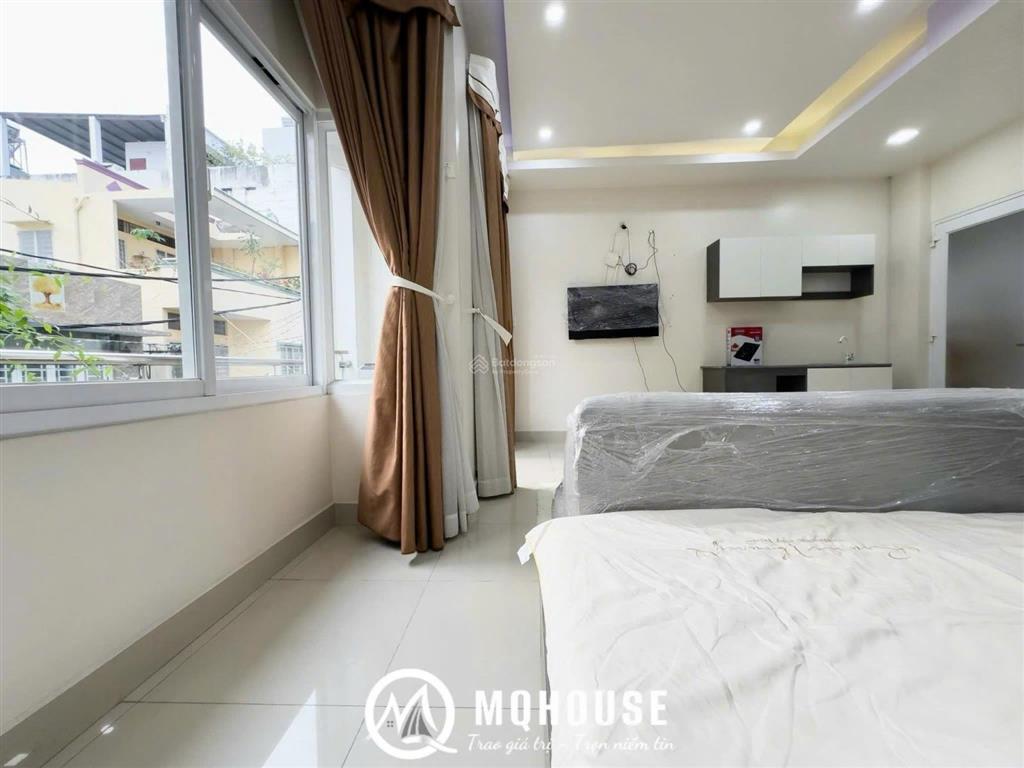 Studio ban công siêu vip ngay cầu vượt 3 tháng 2 quận 10