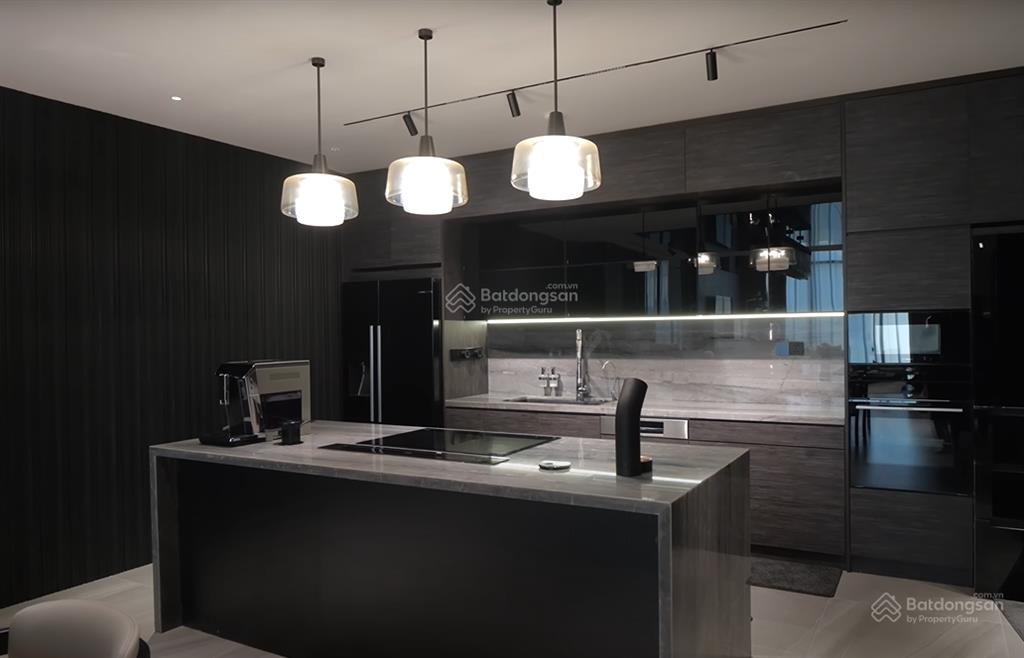 Bán nhanh căn studio, đúng 1.2 tỷ full nội thất, dòng tiền gần 100tr/năm, thanh khoản cực cao