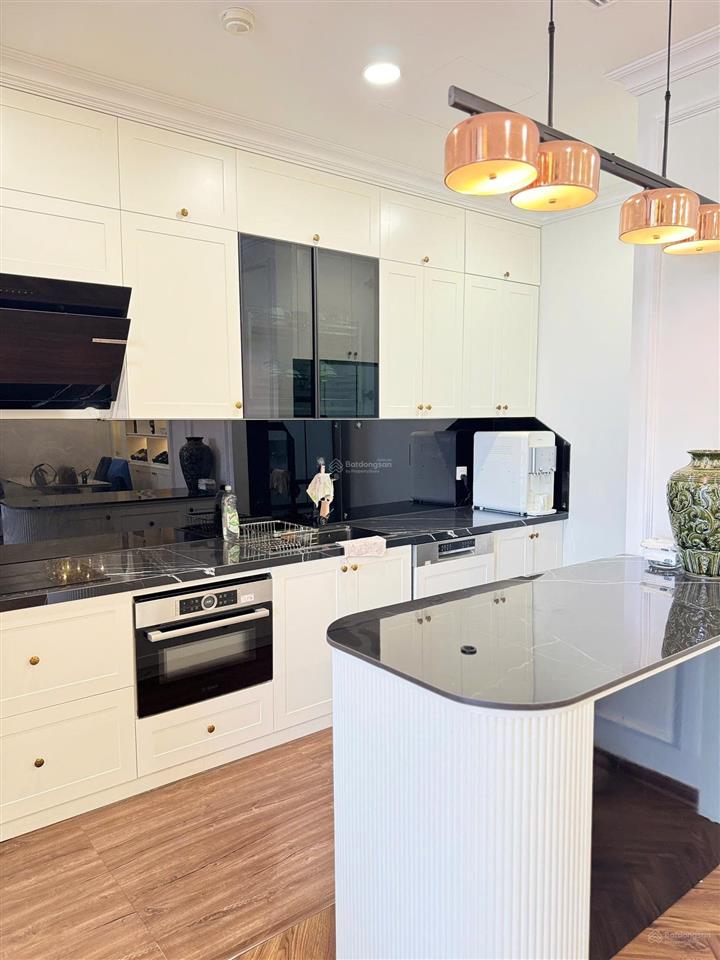 (9,x tỷ) em cần nhượng ch giá tốt nhất tại tòa the zei  số 8 lê đức thọ.