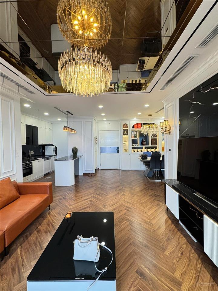 (9,x tỷ) em cần nhượng ch giá tốt nhất tại tòa the zei  số 8 lê đức thọ.