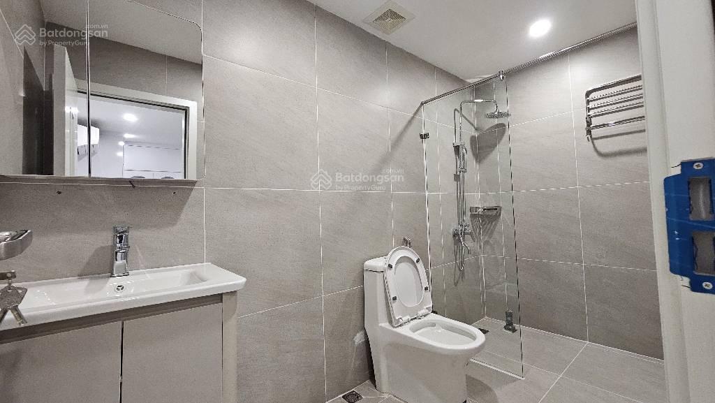 Siêu phẩm minh khai  28m2, 5 tầng  giá chỉ hơn 6 tỷ  nhà dân xây  cách ô tô chỉ 50m