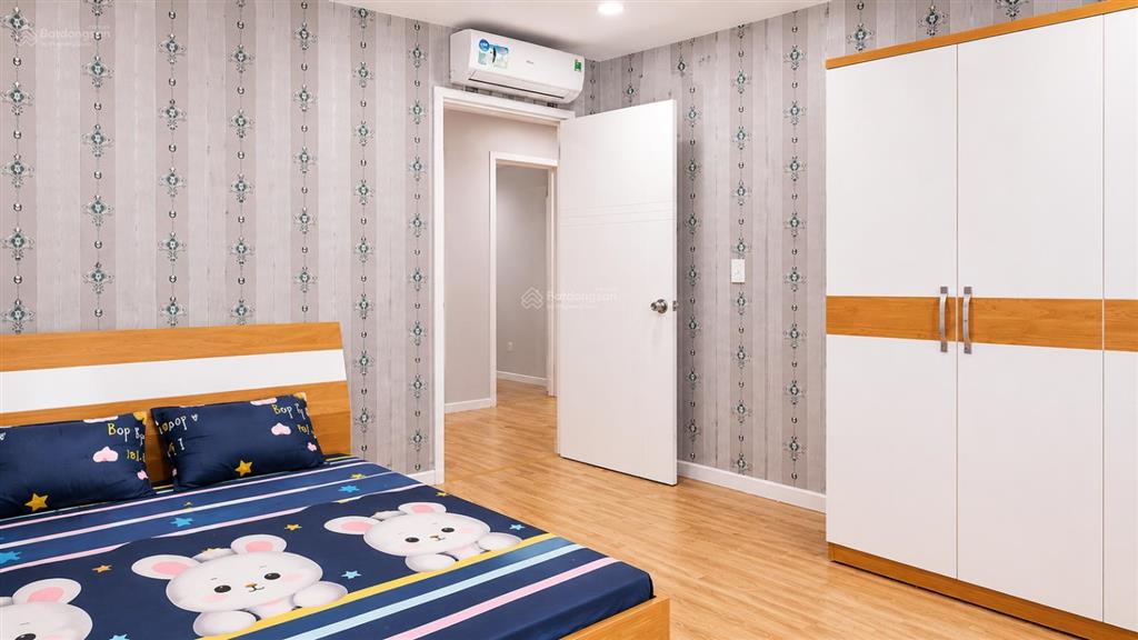 Cho thuê căn hộ 93m2 city gate tower, phường phú định, full nội thất, 3pn, 2wc, giá 12 triệu