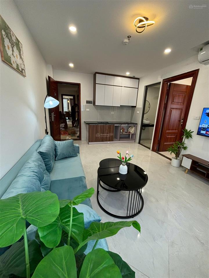 Cho thuê 1 ngủ 1 khách 70m2 tại ngõ 1 nguyễn thị định,máy giặt riêng,oto đỗ cửa,2 điều hòa, gần bãi