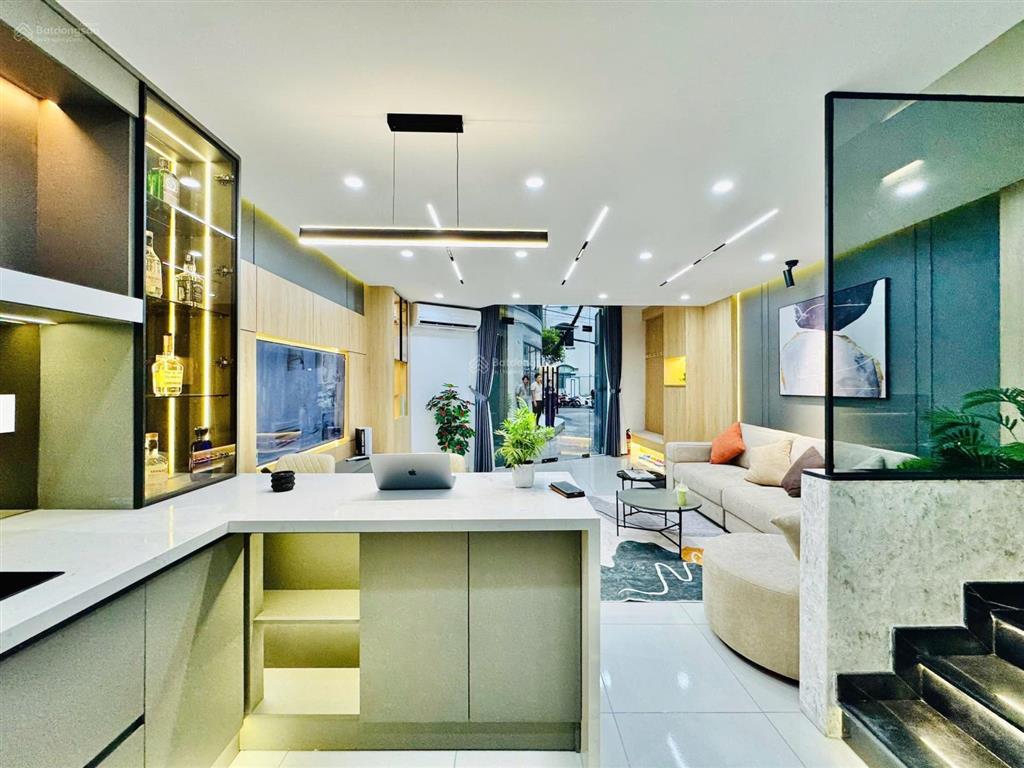 Vừa hiếm vừa ngon 9.8 tỷ ~ trần quang khải tân định q1  4,1 x 11,8m cn 48,9m² tiện xây mới 4 tầng