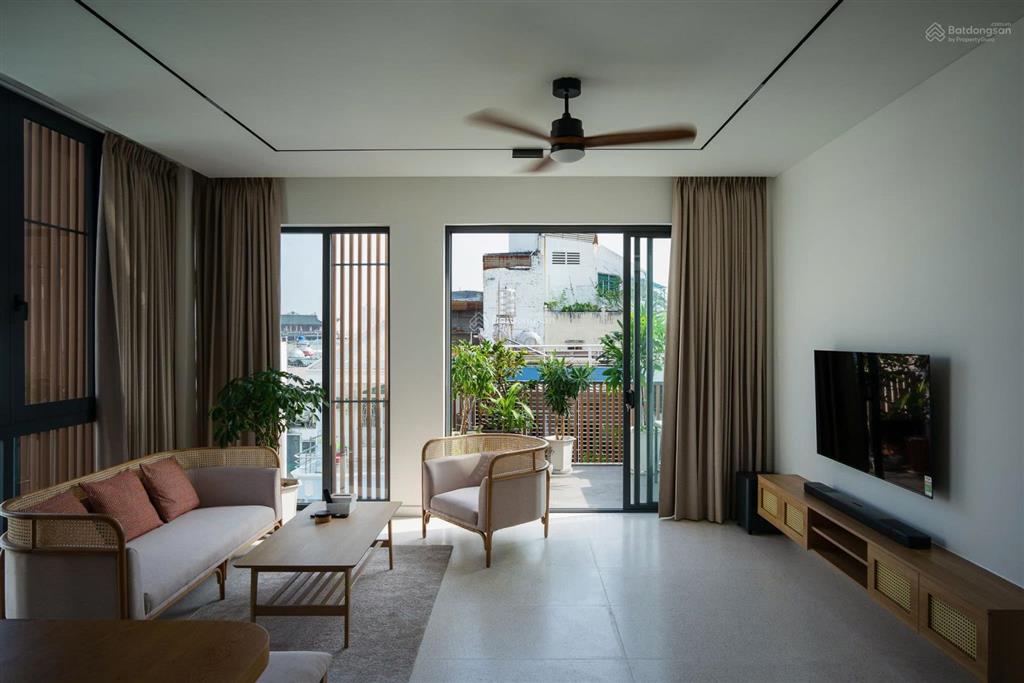 Nhà phú nhuận giá mềm 188tr/m2, hẻm xe hơi, ở ngay hoặc tự cải tạo theo gu riêng, chỉ 8,3 tỷ tl