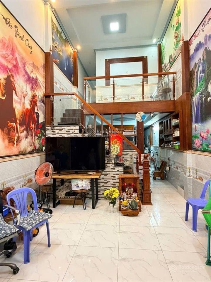 3.65 tỷ nhà đẹp kiên cố  hẻm xe hơi thông hiệp thành 17 q12 nở hậu dtsd 70m2 (4.2 x 17m)