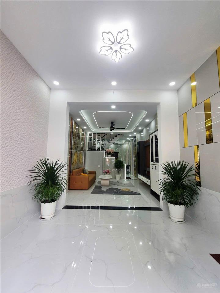 5.78 tỷ bl nhà đẹp kiên cố hxh ngay công viên hiệp thành city quận 12 3 tầng 4x15m full nội thất