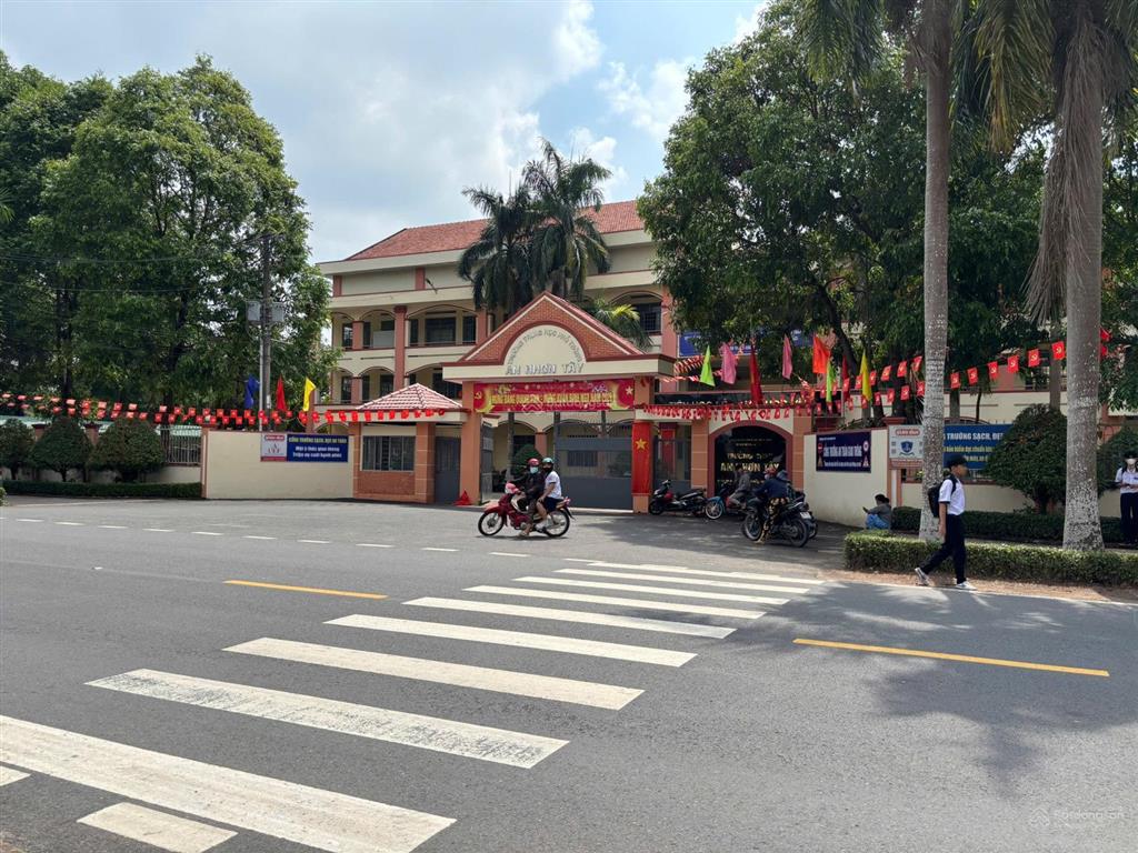 Nhà tỉnh lộ 15 phường an nhơn tây