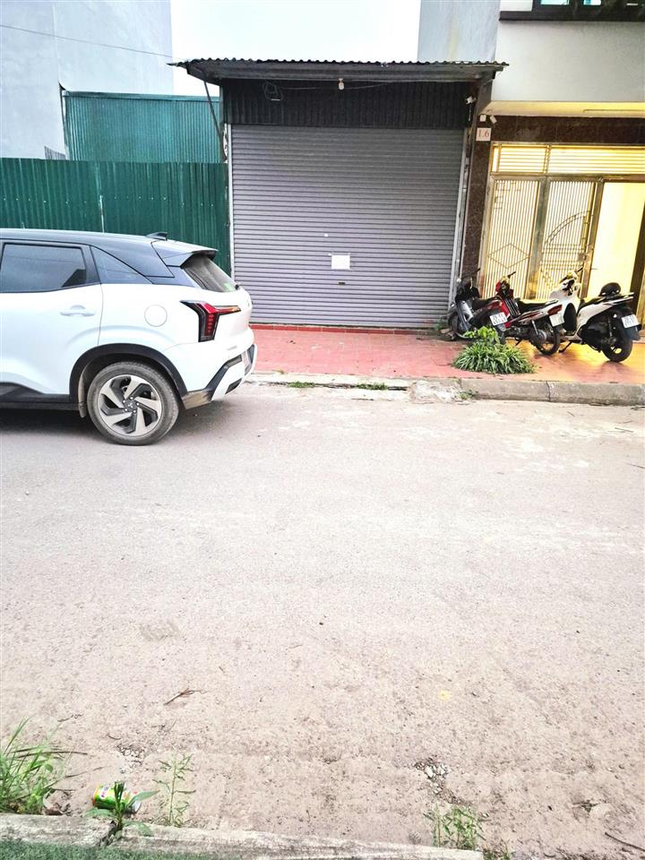 Cho thuê nhà khu phân lô vạn phúc, hà đông (gần trường tiểu học vạn bảo)