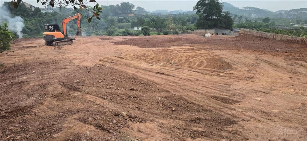 Lô đất đẹp quá, bán 2354,6m2 tân yên, bắc ninh (mới).  0393 293 ***