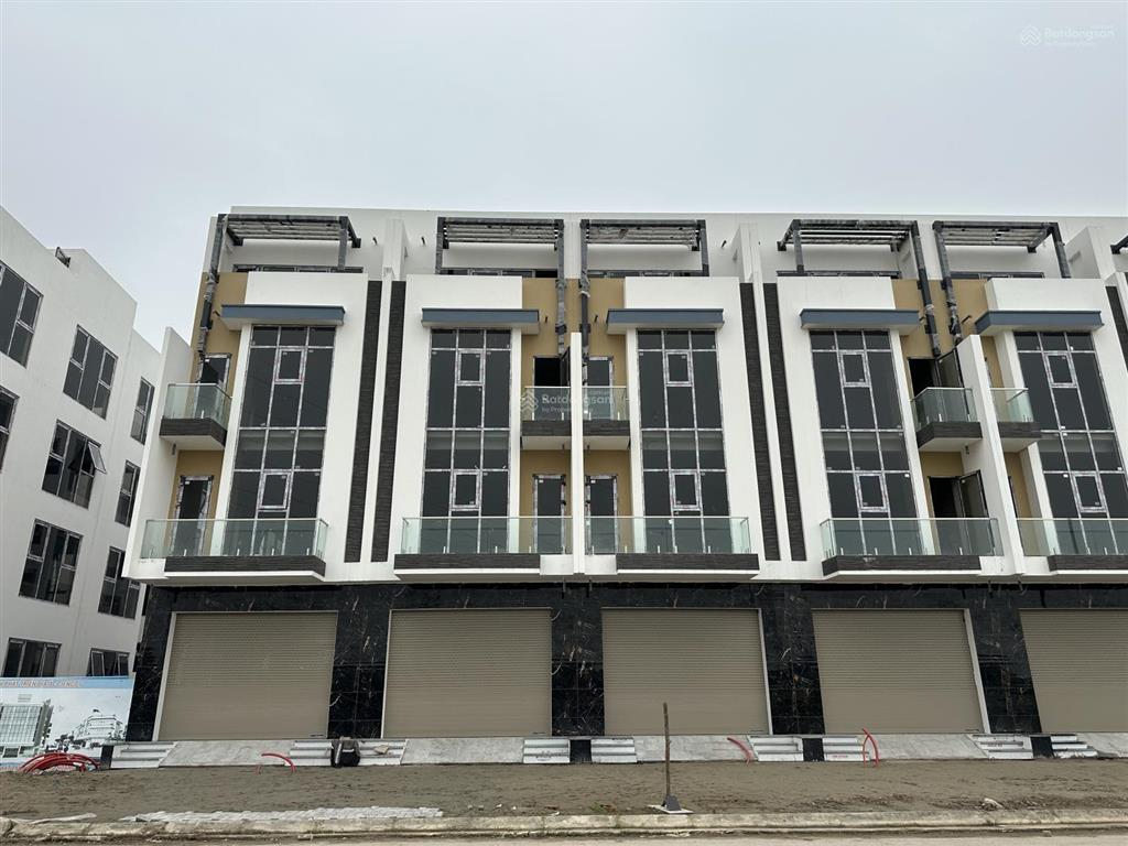 Sở hữu ngay liền kề kđt thanh hà với giá rẻ nhấtvị trí đẹp đang xâyphù hợp để ở hoặc kinh doanh.