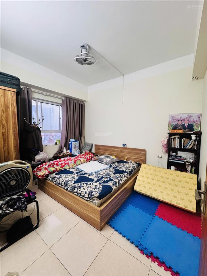 Chính chủ bán căn hộ 3pn 108m2 tầng trung đẹp, sổ hồng trao tay tại chung cư c14  bộ công an, hn