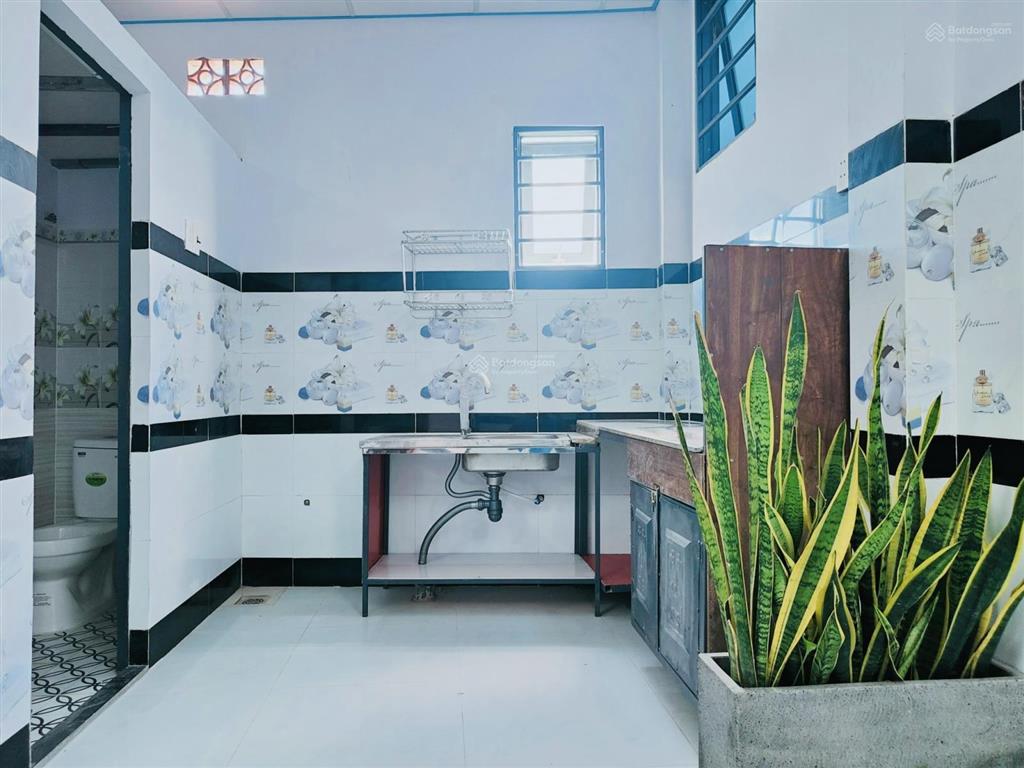 Chính chủ cho phòng trọ dang studio 35m2  gần đại học fpt  tài chính marketing  giá 3.2tr/tháng