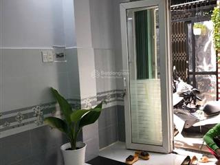 Cần bán nhà chính chủ giá đường lưu hữ phước p15 q8. giá 3,8ti còn tl nhà đẹp đã hoàn công đầy đủ.