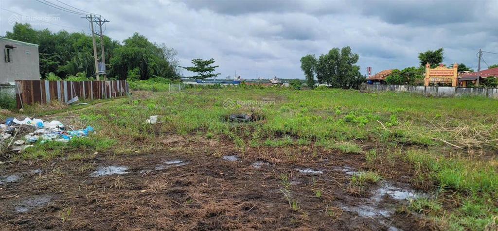 Cho thuê đất đường nguyễn hữu thọ  phước kiển 10.000m2 giá rẻ