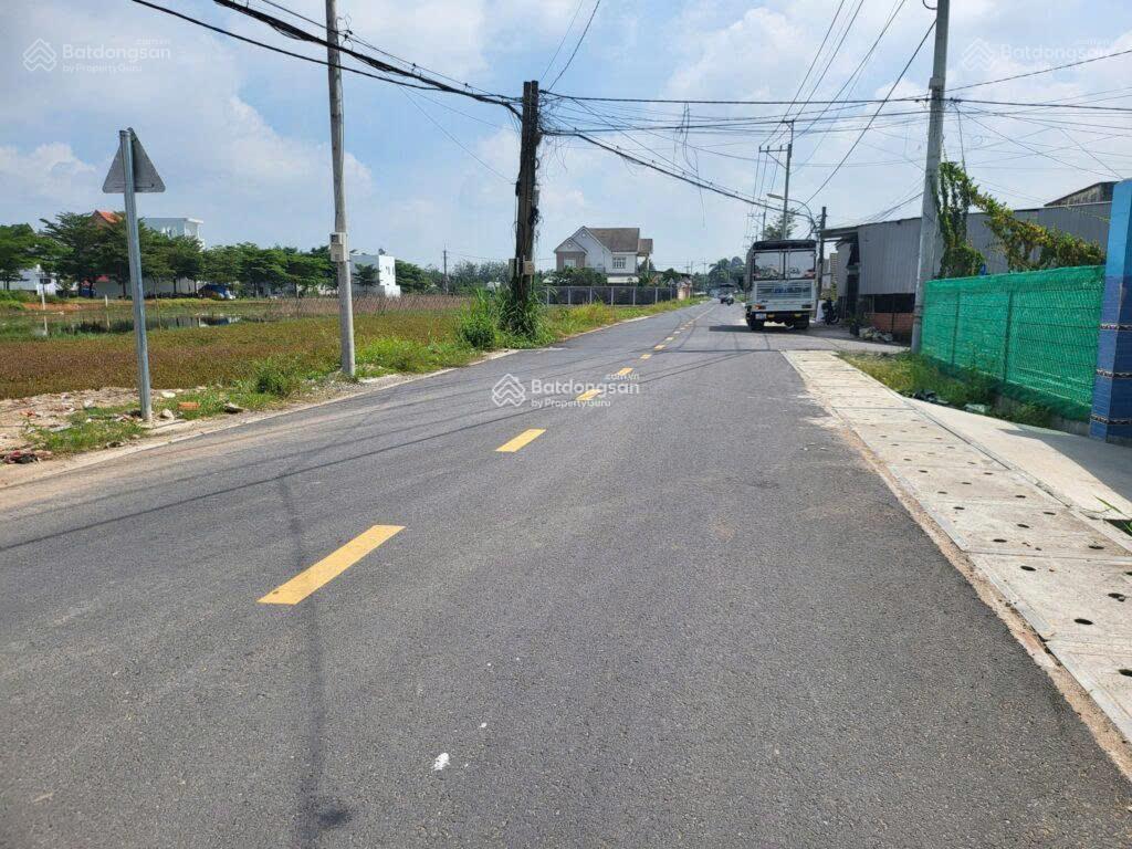 Cần bán lô đất mặt tiền đường cây da, củ chi 120m2 giá 1 tỷ9 thương lượng