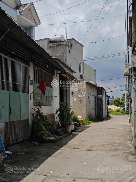 Cần bán lô đất đường trần văn mười, hóc môn.diện tích 70m2, shr. giá 900 triệu.