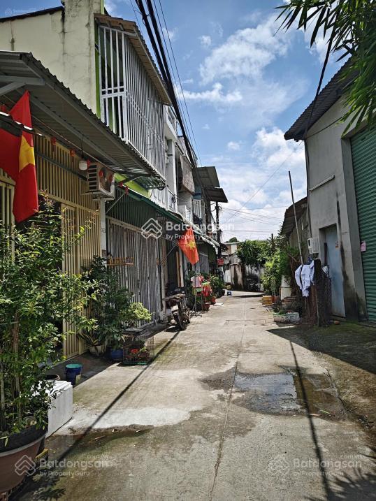 Cần bán lô đất đường trần văn mười, hóc môn.diện tích 70m2, shr. giá 900 triệu.